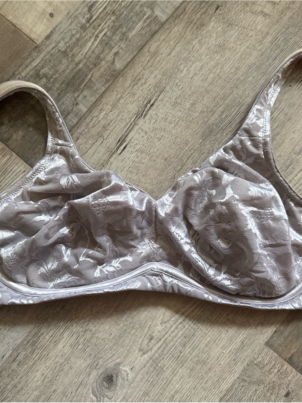 Lilyette Light Mauve Lace Underwire Bra - Women's Intimates size 34D - Picture 3 of 4